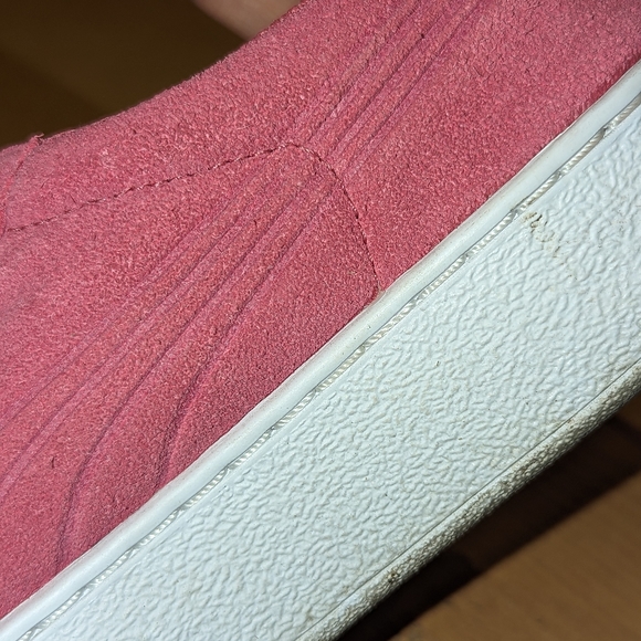 PUMA Vikky Platform Ribbon Sneakers - Picture 3 of 5